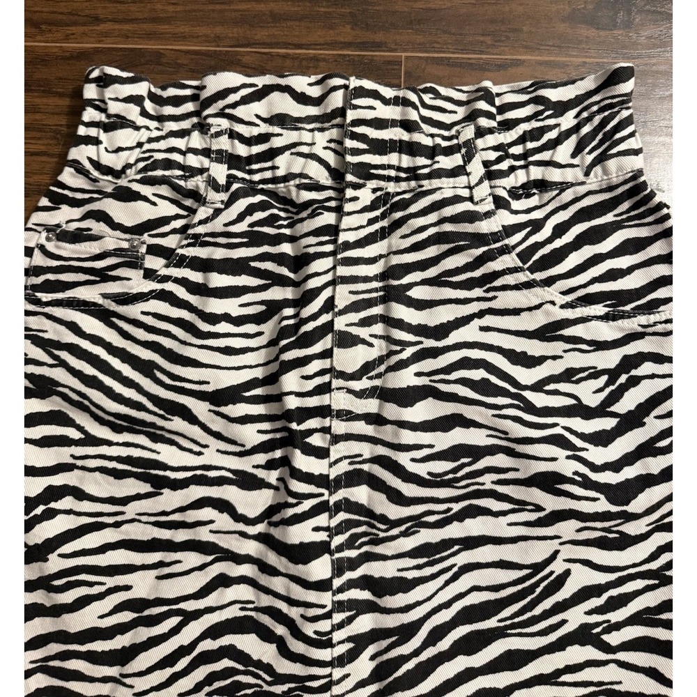 Zara TRF Zebra Print Mini Skirt Size L High Waist Denim Animal Print Jean Skirt - Picture 3 of 11